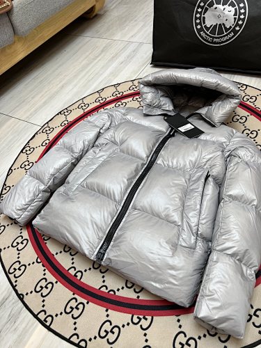 Canada Goose Crofton 2252 Silver Hooded Down Jacket