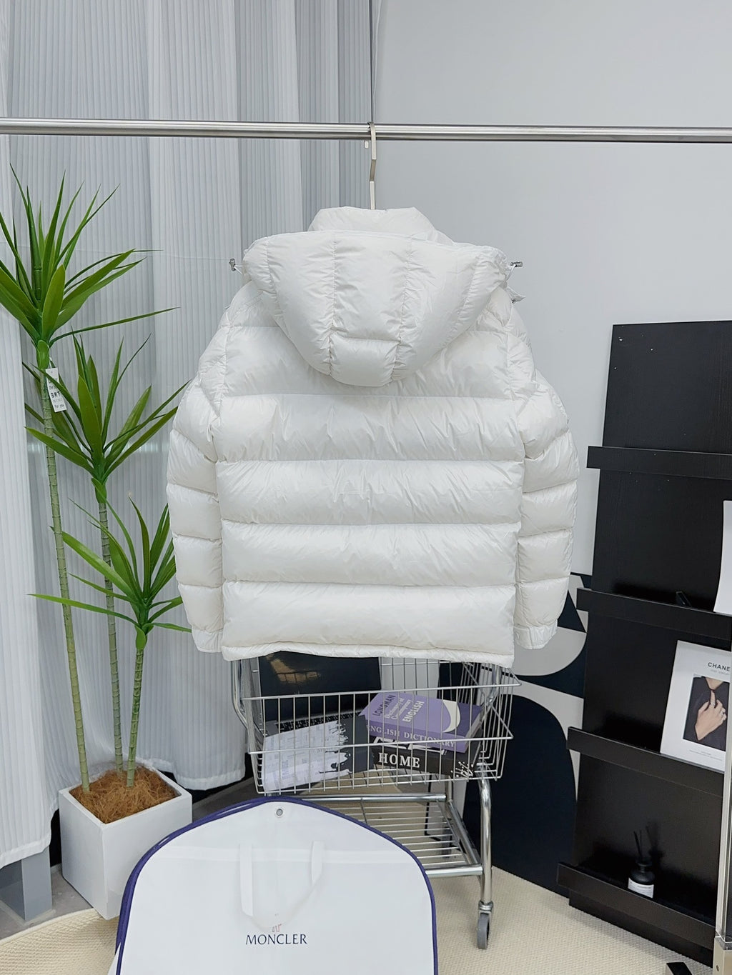 Moncler Maya White Hooded Puffer Jacket