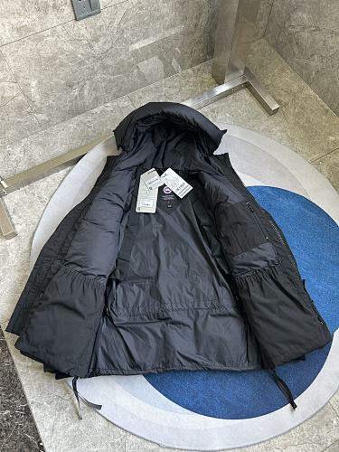 Canada Goose Black Hooded Parka with Utility Pockets